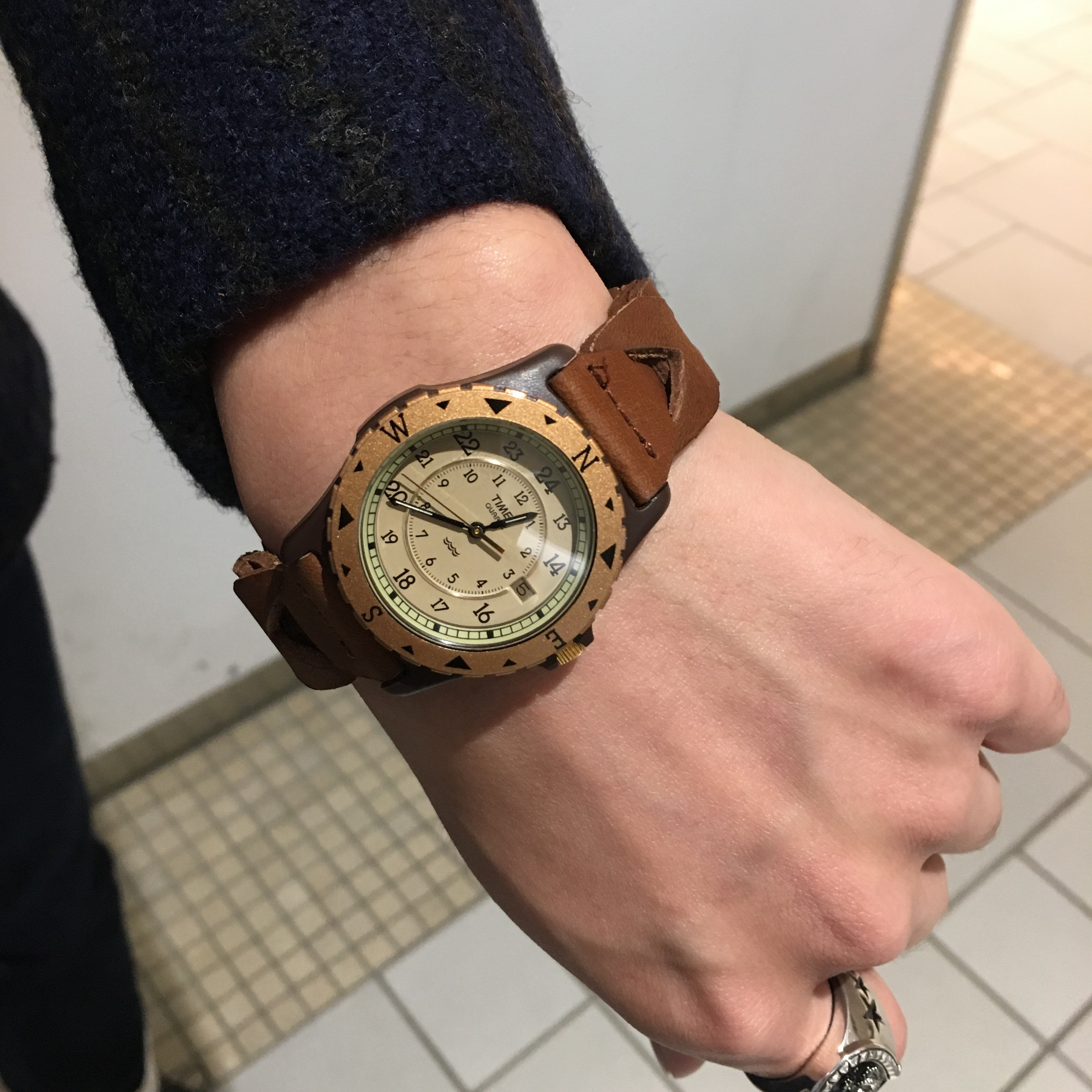 正規品の販売 TIMEX タイメックス サファリ2016 復刻版 - 時計